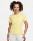 breathable cooling slim fit t-shirt lightweight fabric