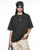 Three-dimensional silhouette t-shirt close-up